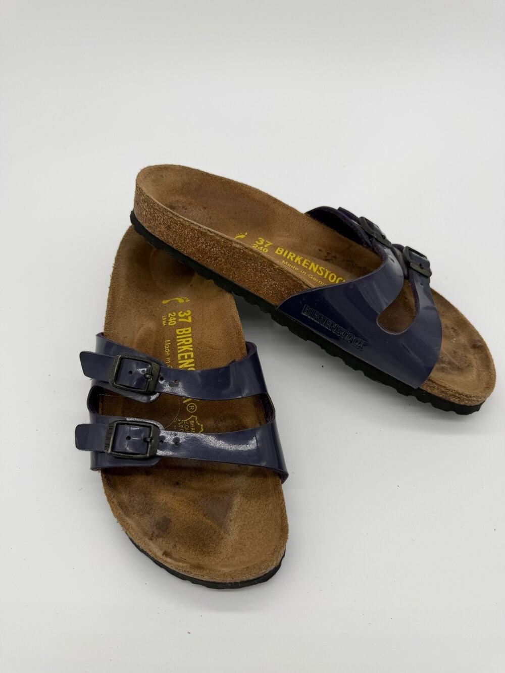 Birkenstock Ibiza Women's Size 6 Deep Purple Patent Leather Two Strap Sandals